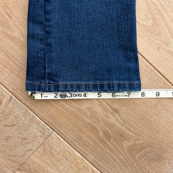Joe's Jeans Starlet Mini Bootcut Size 26 - Picture 8 of 14